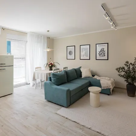 Stanza Palmis The Urban Retreat Apartment