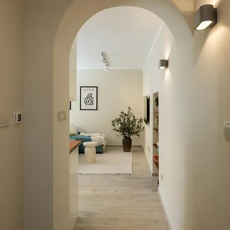 Apartment Stanza Palmis The Urban Retreat *