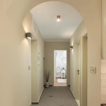 Stanza Palmis The Urban Retreat Daire Split